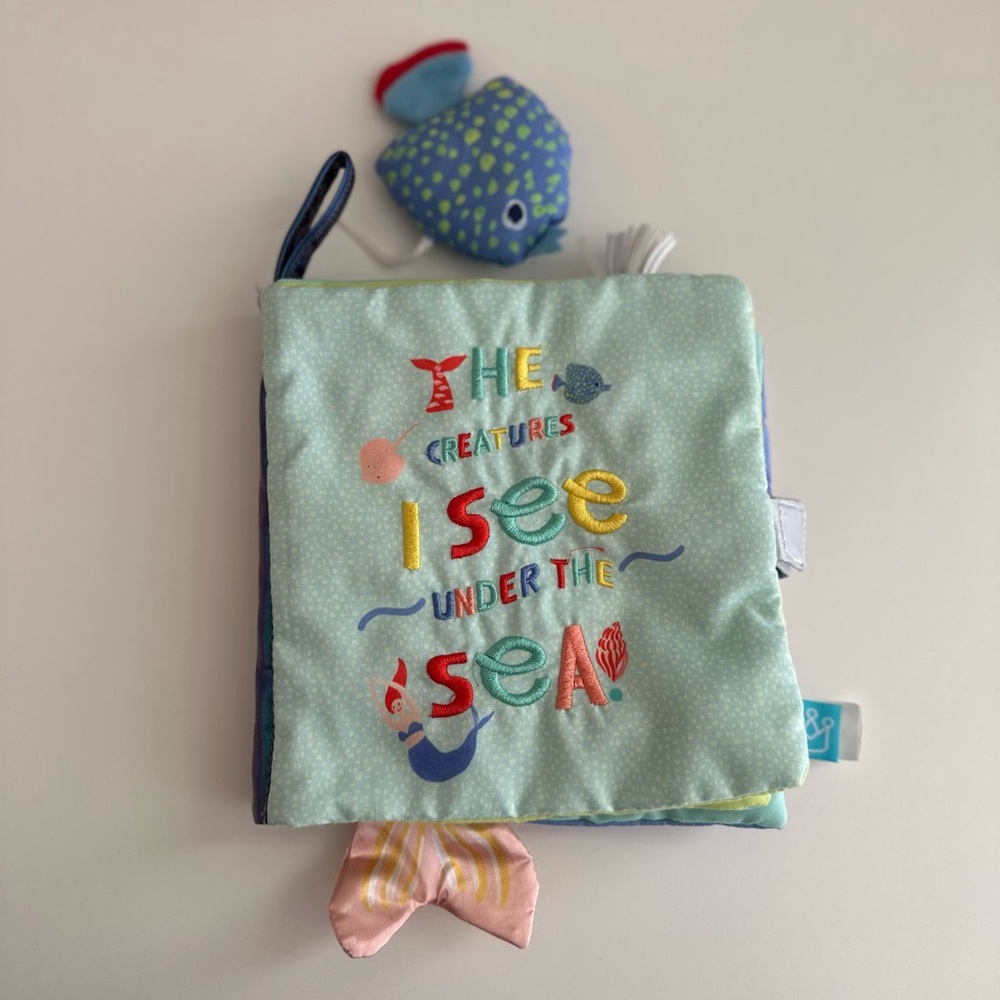 The Creatures I See Under the Sea Baby Book Manhattan